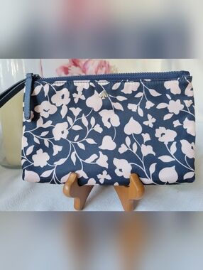 Kate Spade Jae Garden Vine Double Zip Wristlet